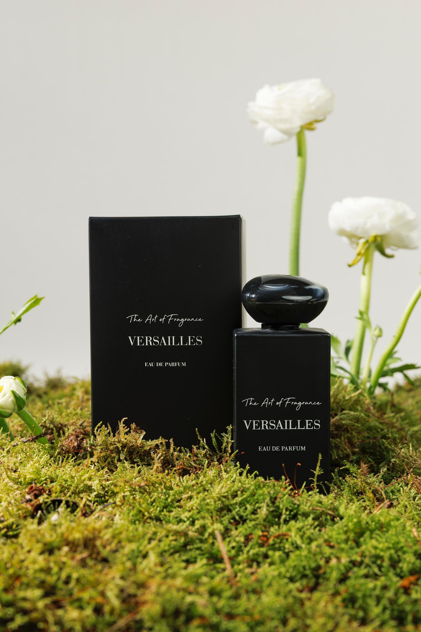 Perfumes of Wareef Flowers
Versailles – The Art of Fragrance