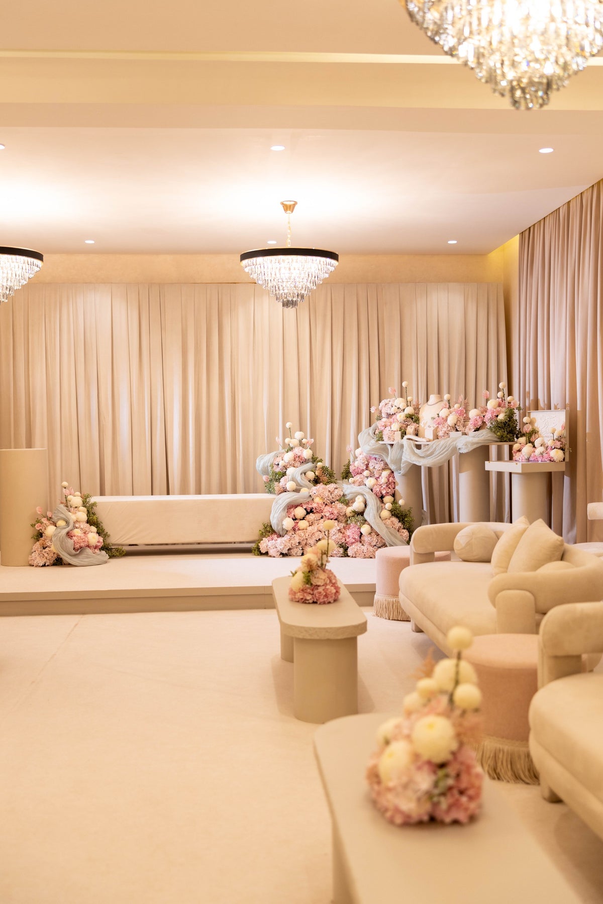 HOOR & GHADER Blush Draped Floral Installation - Luxury